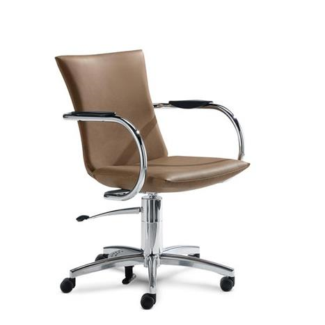 F360_COSMO-CHAIR_9746.jpg Cosmo Chair - comfort pump with castors + mechanical brake